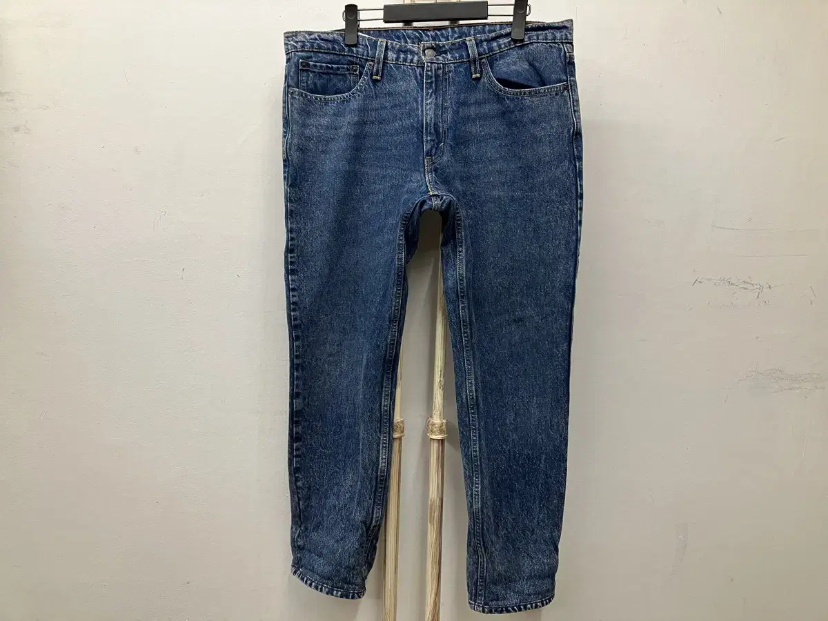 2 리바이스(Levis) 청바지 W-36 L-32